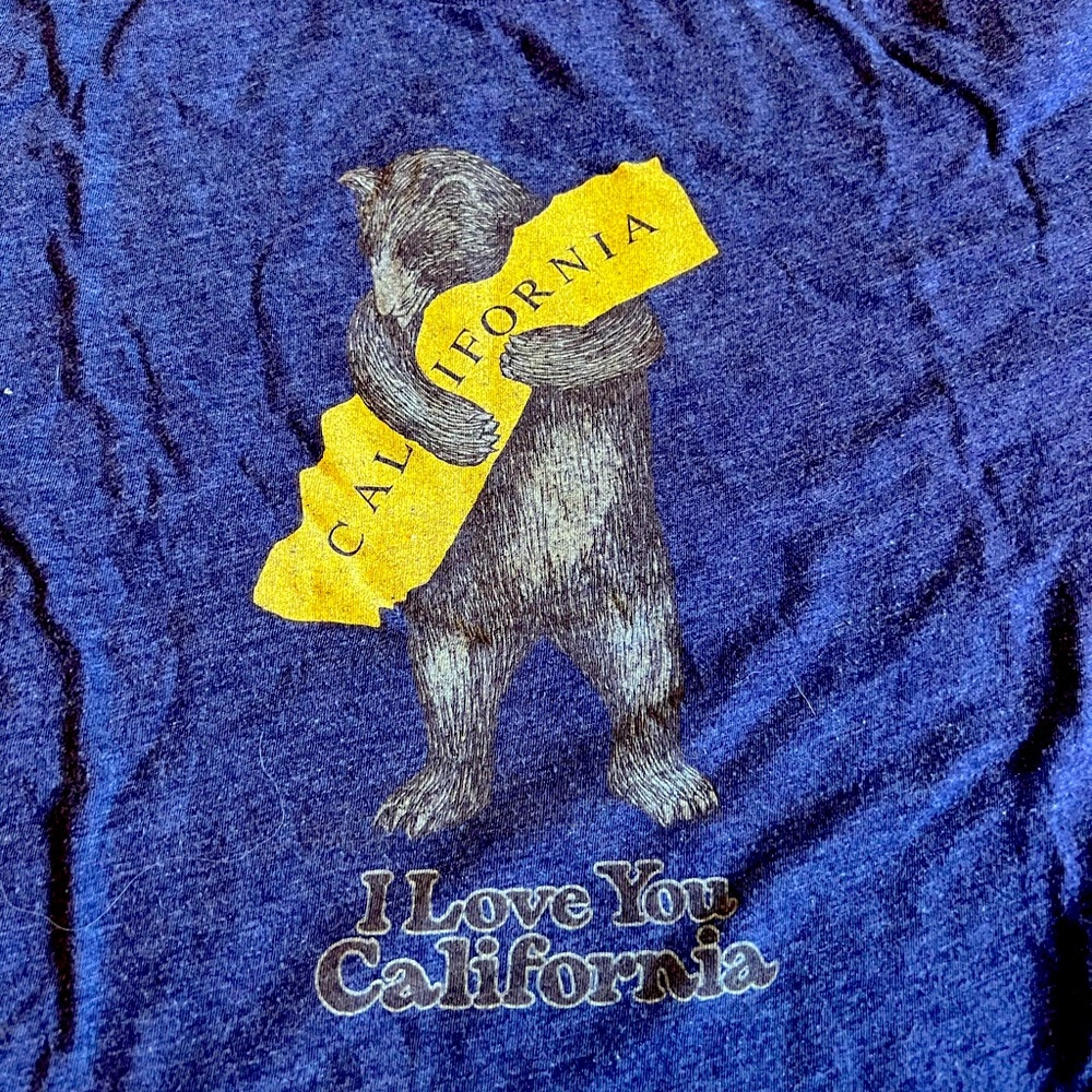 California bear tshirt